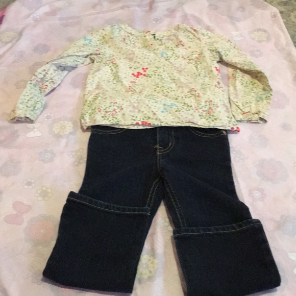 Old Navy long sleeved shirt - Picture 5 of 5